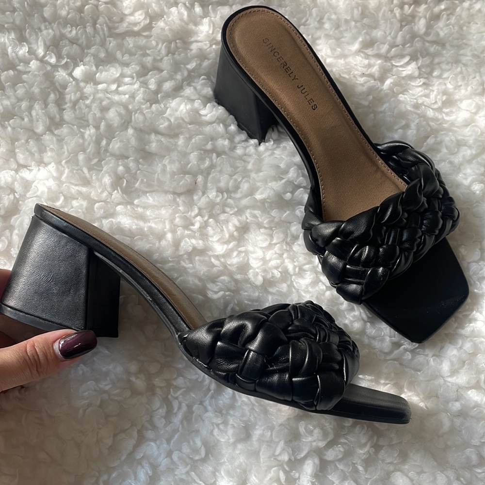 Sincerely Jules Sandal